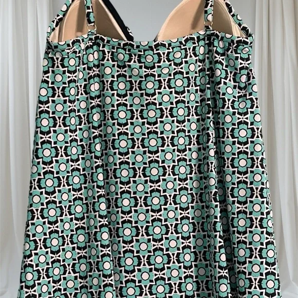 Fit 4U swim dress size 20W aqua,black,white geo design adjustable straps 1piece - Picture 3 of 13